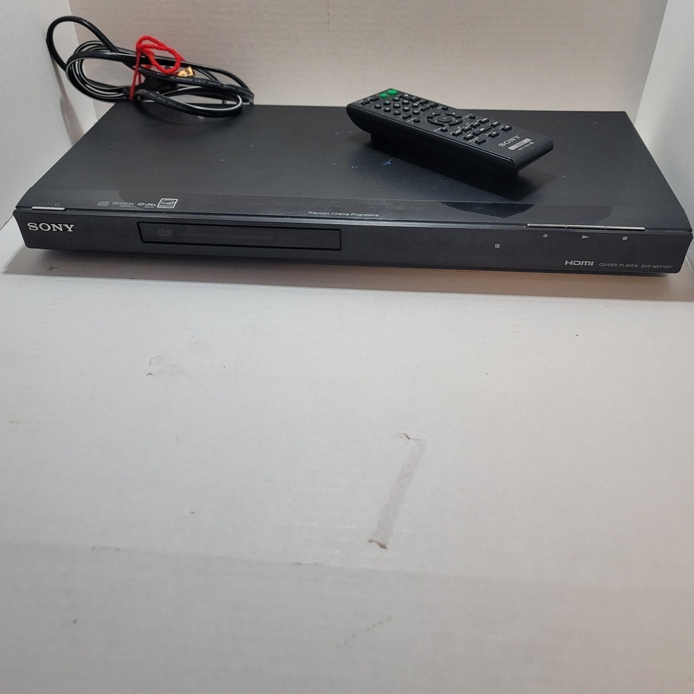 Sony DVD Player DVP‎ NS710H Precision Cinema Progressive CD Player (with remote)